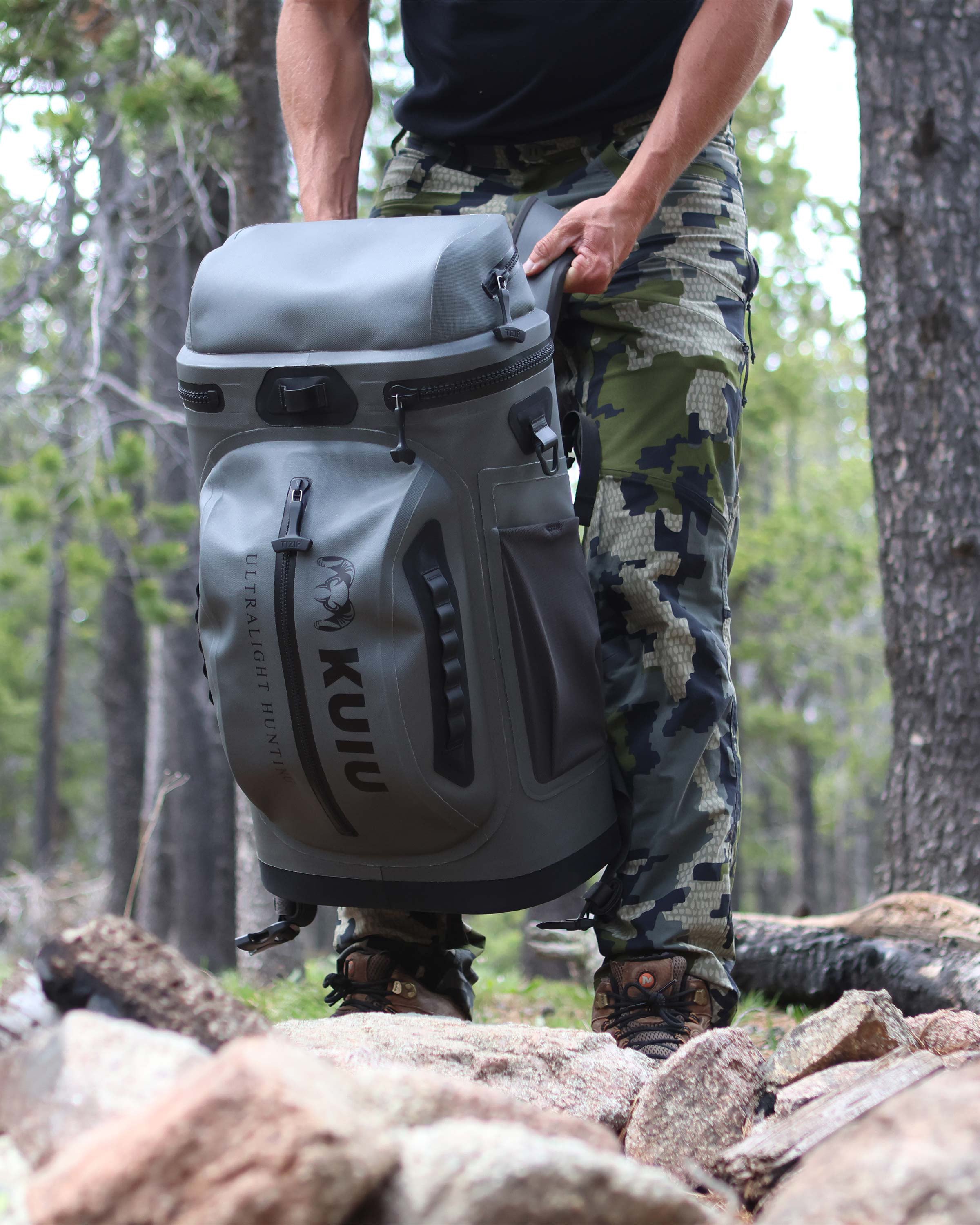 Kodiak 2000 Cooler Backpack | Verde - Image 8